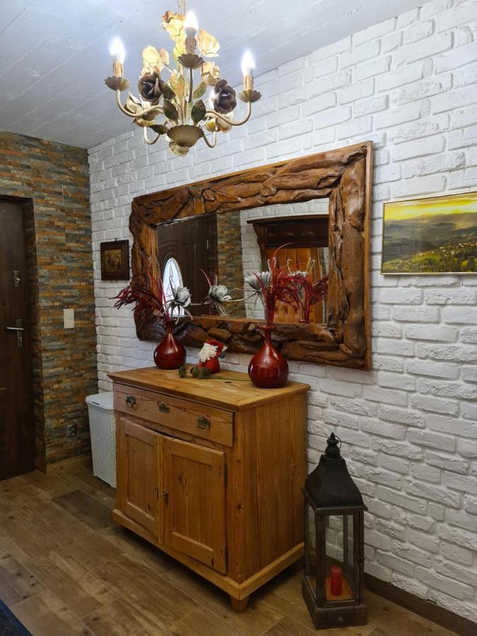 Chata W Grapie Koniaków المظهر الخارجي الصورة